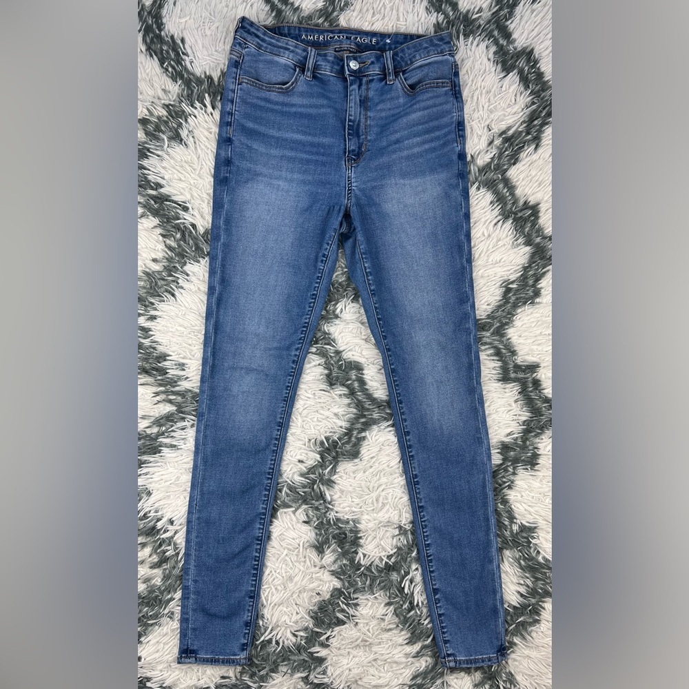 American Eagle Women’s Blue Super High Rise Jeggings Size 6